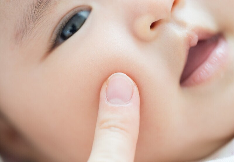 赤ちゃんの肌はとっても敏感 赤ちゃんとママのスキンケア 肌ケア情報 Avene 赤ちゃんの肌はとっても敏感 赤ちゃんとママのスキンケア 肌ケア情報 Avene